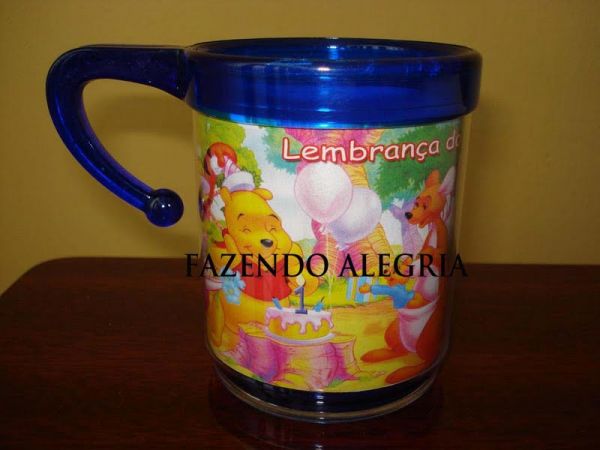 CANECA DE ACRÍLICO PERSONALIZADA